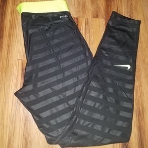 Nike pro leggings